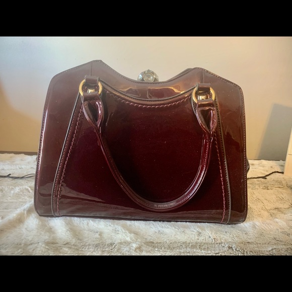 Maroon red paten leather purse / tote bag - Picture 2 of 7
